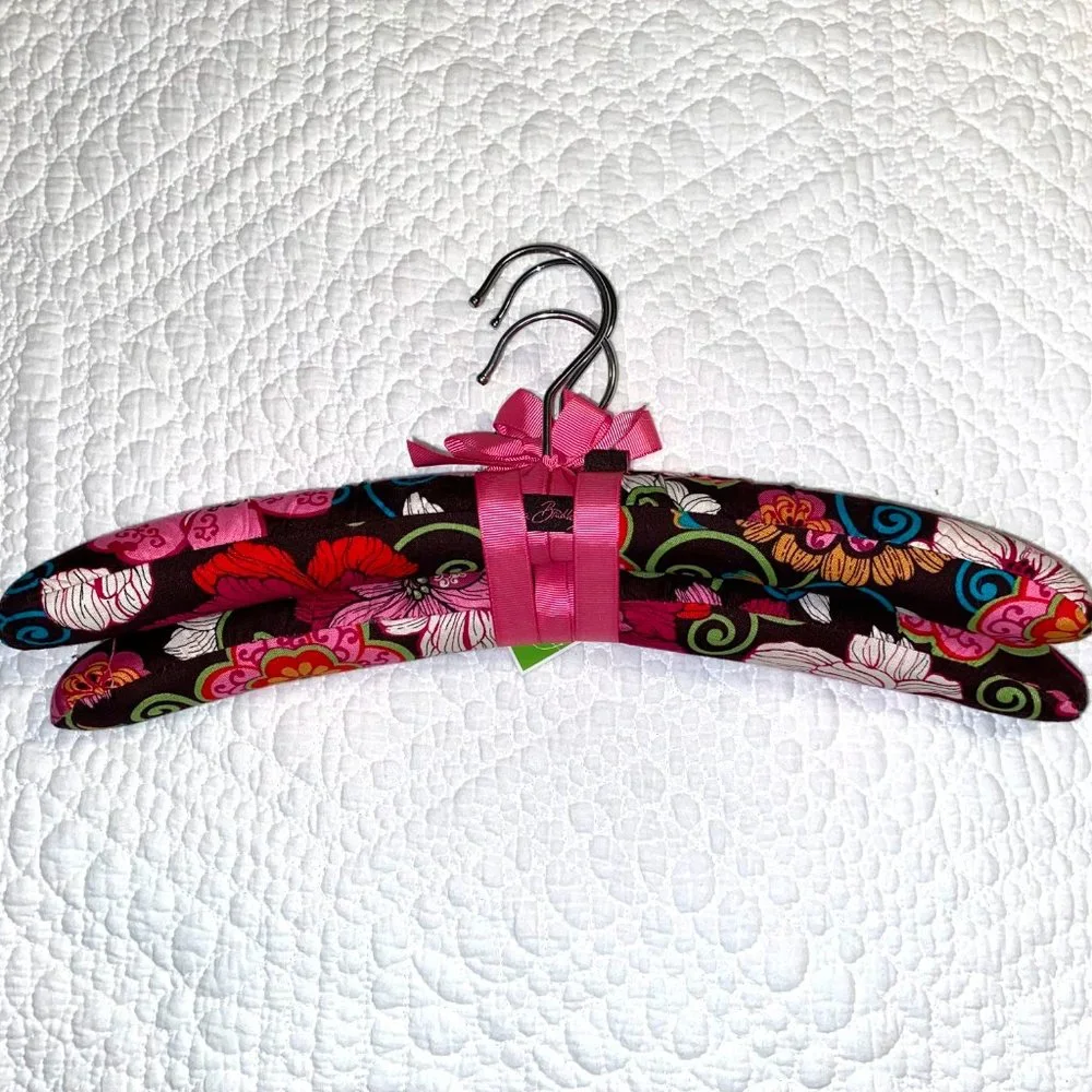 Vera Bradley Mod Floral Padded Hanger Set - Picture 5 of 5